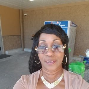 Meet your Posher, Wanda